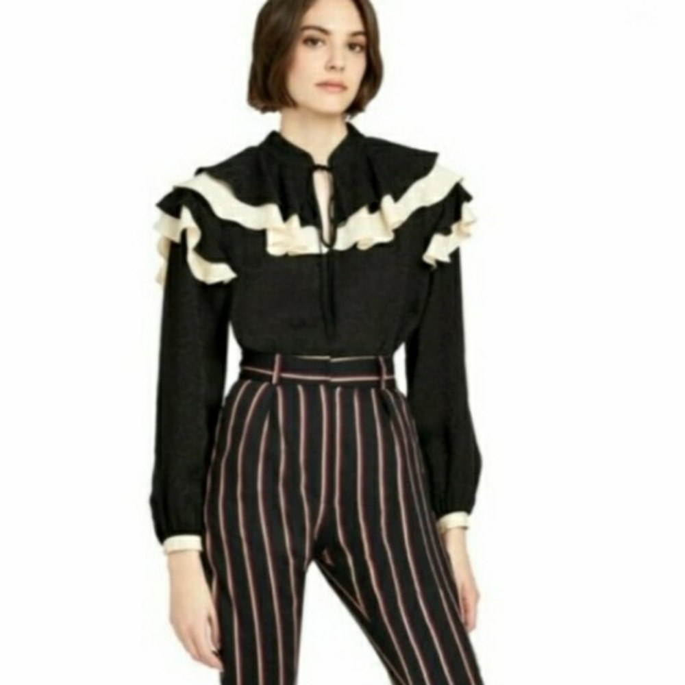 ISO Jill Stuart linda ruffle blouse in black